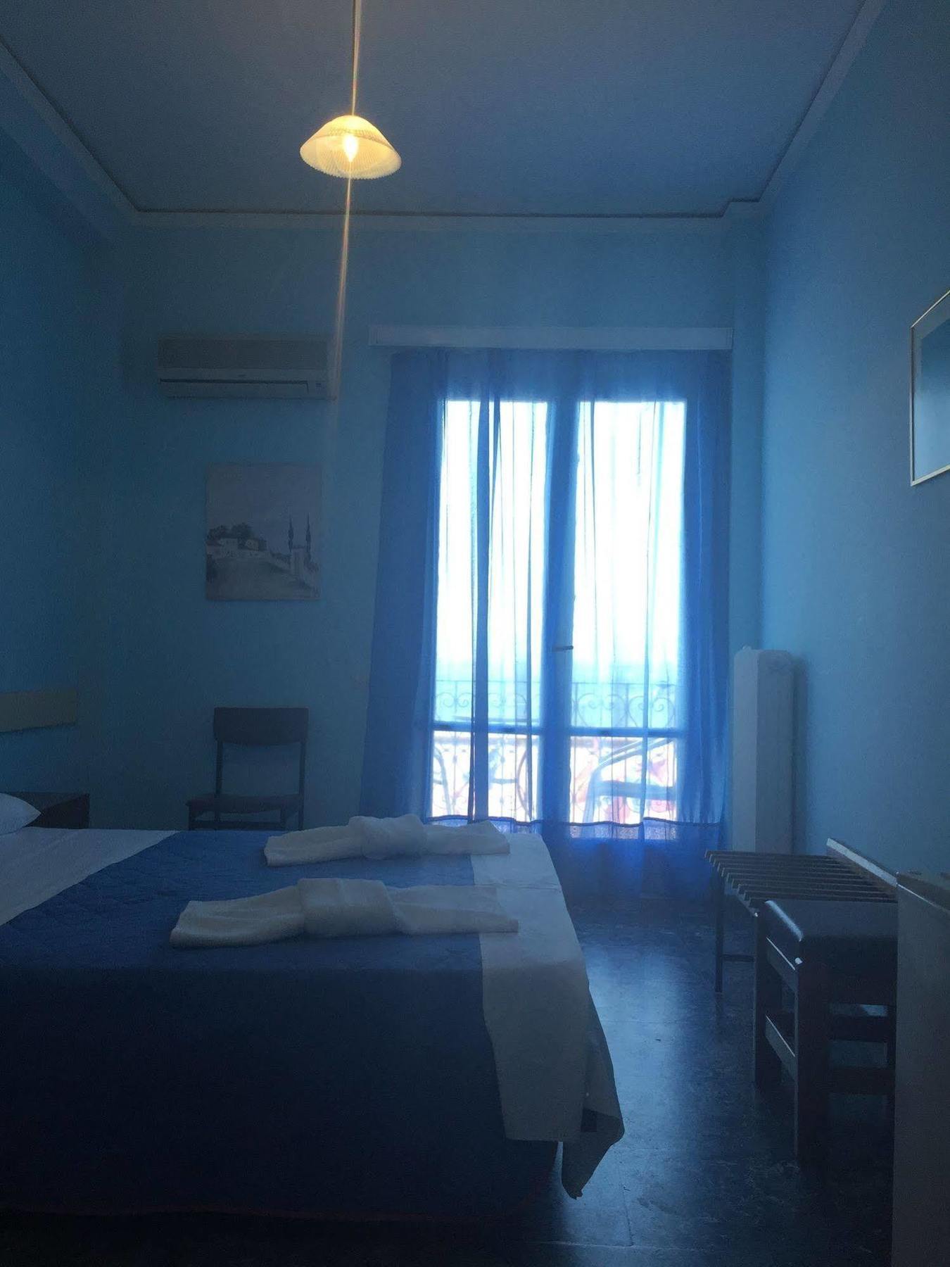 Hotel Areti Aegina エクステリア 写真